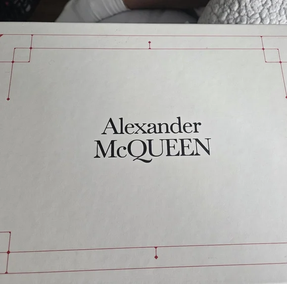 Alexander McQueen Tuscan Leather Sneaker Faggio Size 37 Never Worn Sneakers